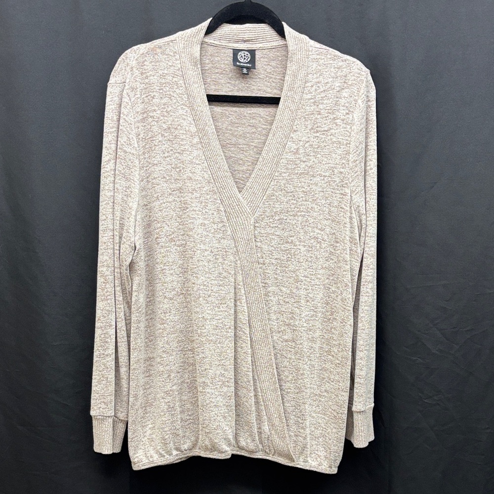 Bobeau Beige V-Neck Sweater
